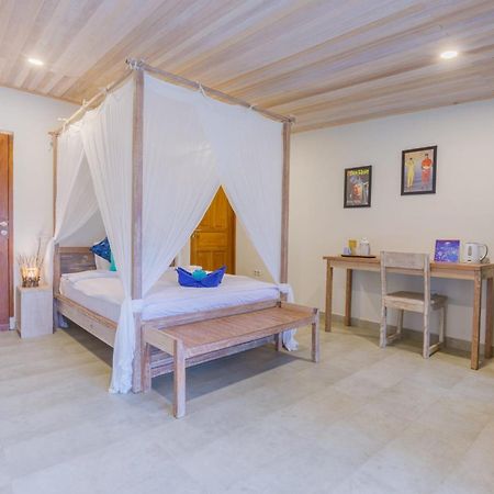 Thalassa Dive Resort Lembeh Airtembaga Bagian luar foto