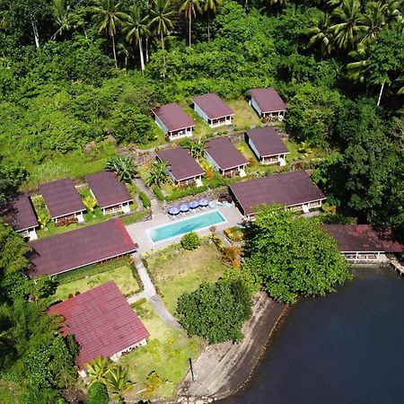 Thalassa Dive Resort Lembeh Airtembaga Bagian luar foto