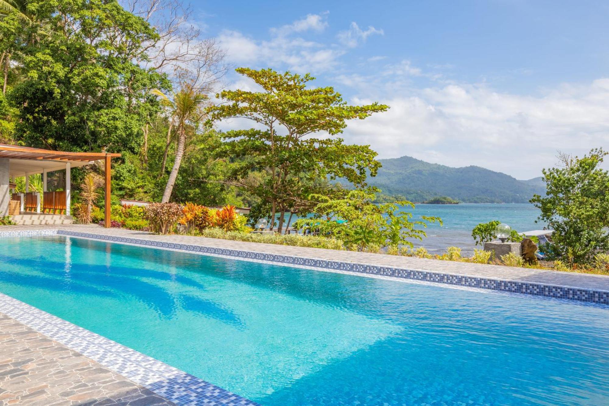 Thalassa Dive Resort Lembeh Airtembaga Bagian luar foto
